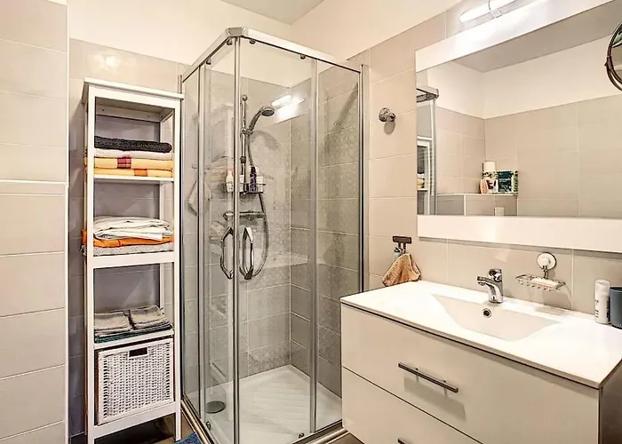 Old - Center 2 Bedroom Modern Place Apartamento